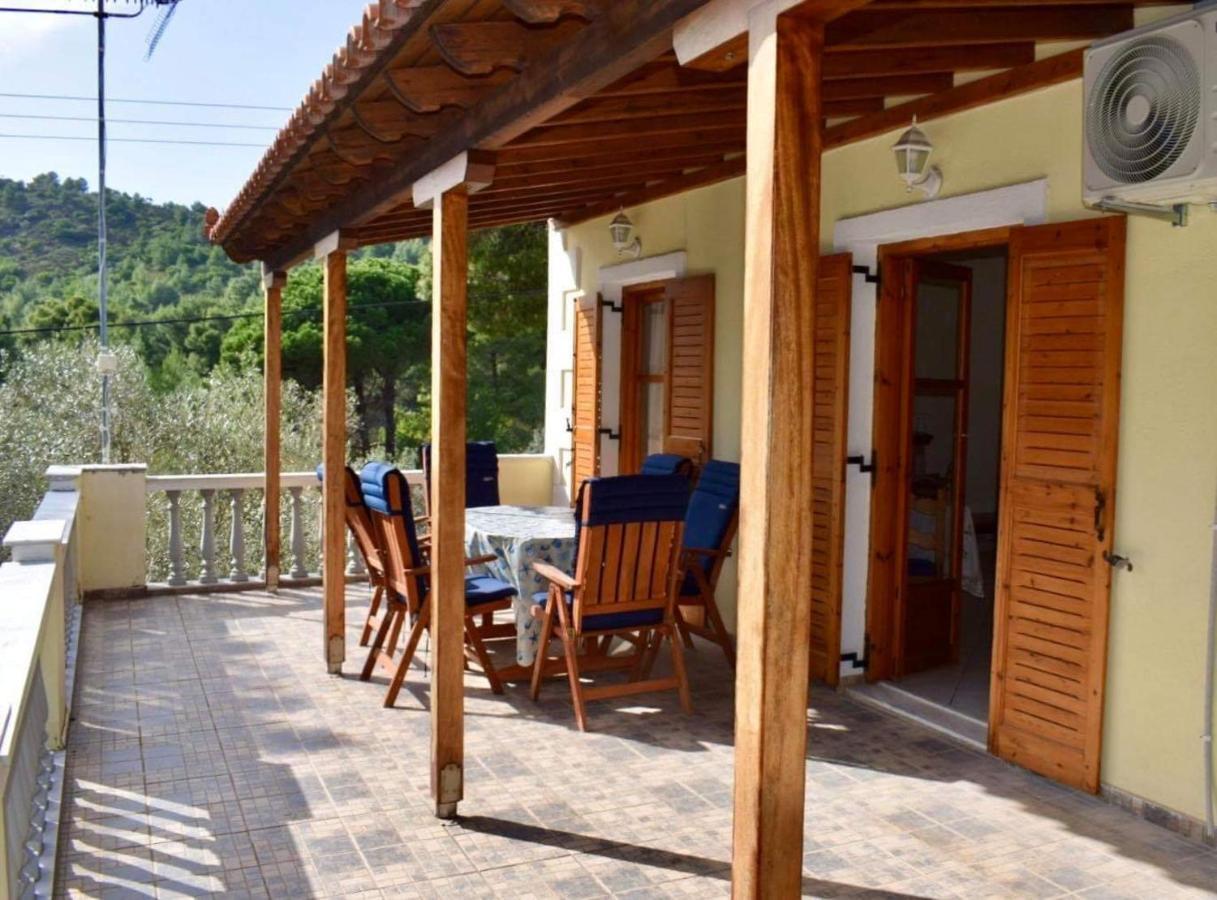 Pine Tree House Apartment Troulos