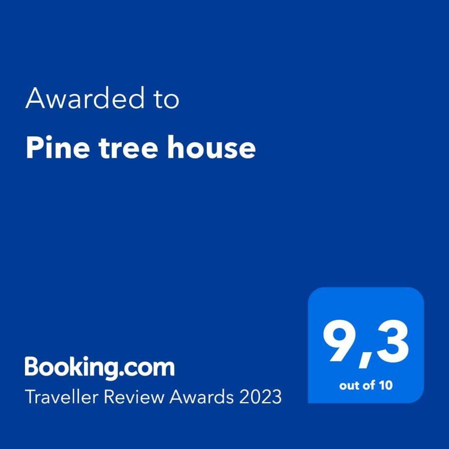 Pine Tree House Troulos